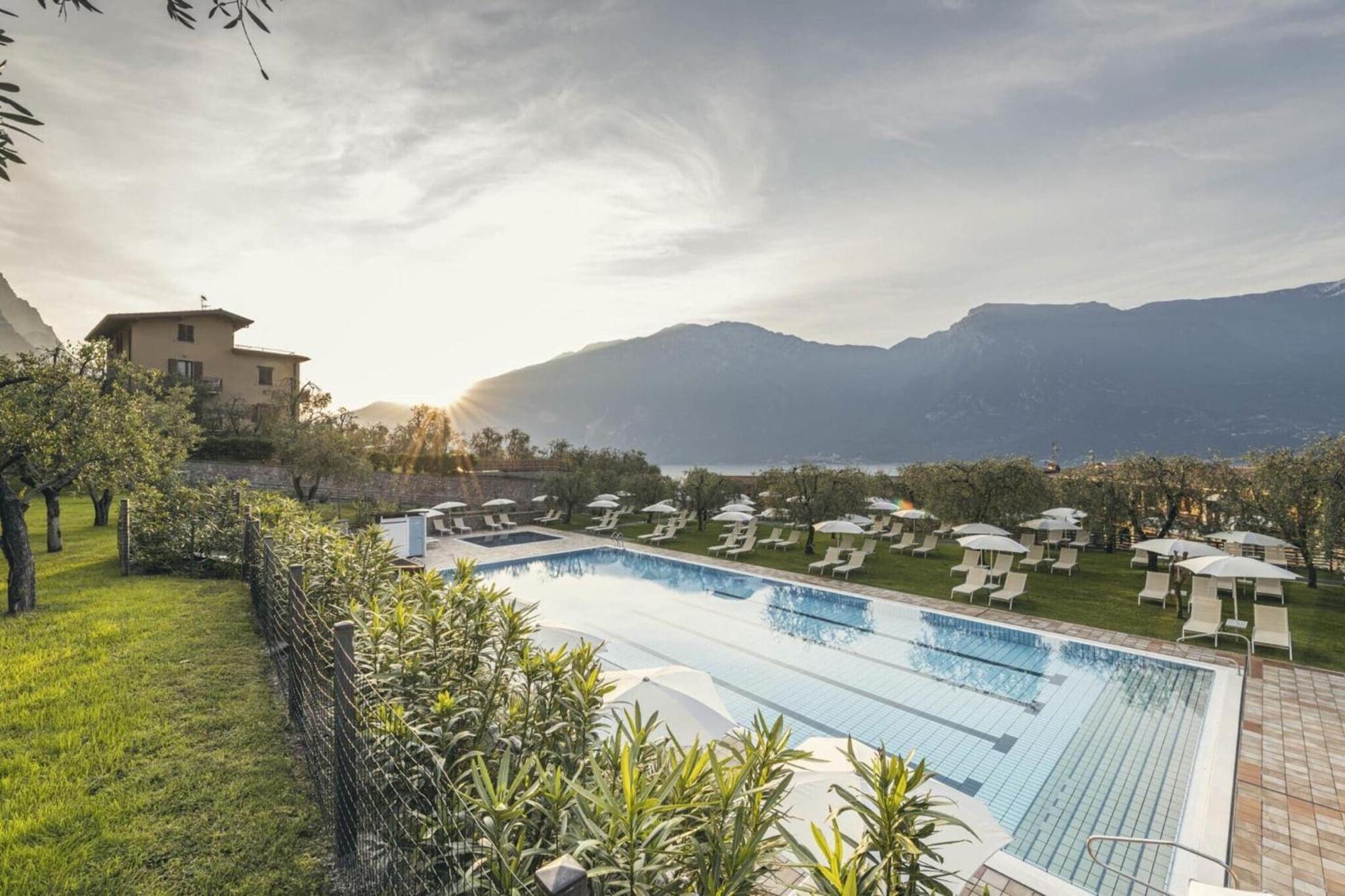 Apartments "Villa Imelda" Limone sul Garda Extérieur photo