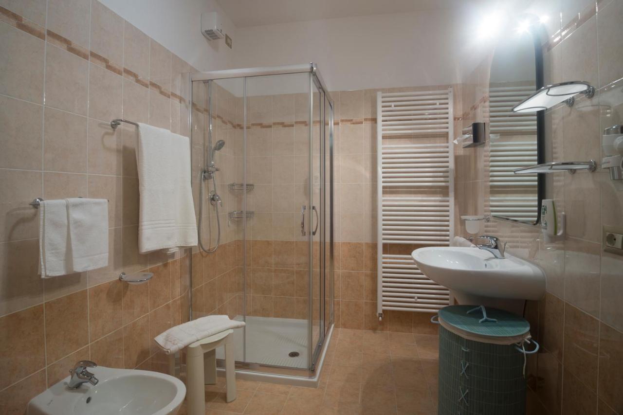 Apartments "Villa Imelda" Limone sul Garda Extérieur photo