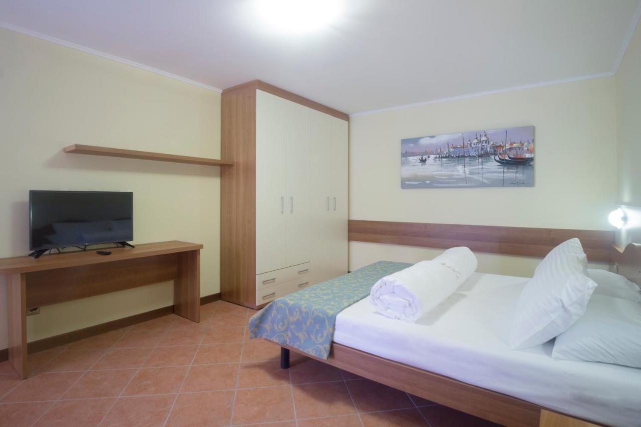 Apartments "Villa Imelda" Limone sul Garda Extérieur photo